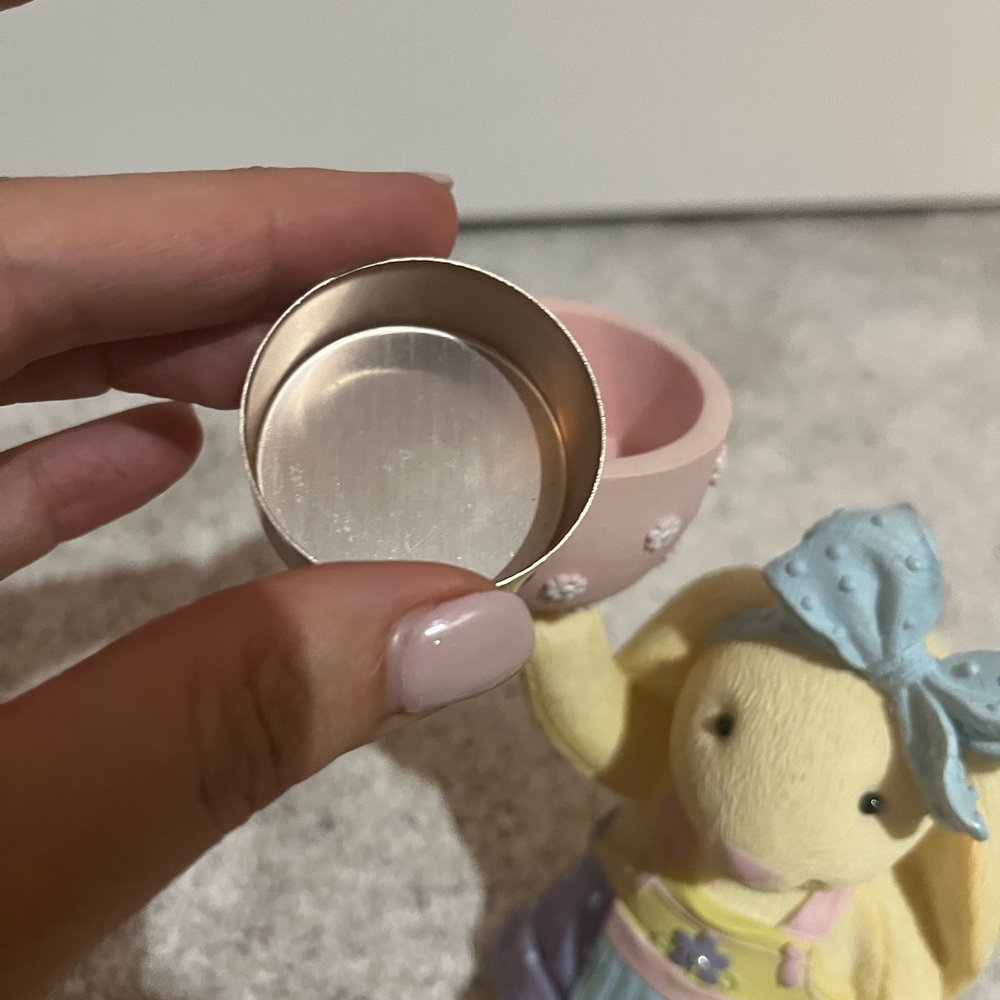 Hallmark Easter Bunny Candle Holder - Picture 8 of 9